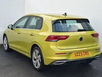 Used VW Golf VIII Style 150 HP (110 kW) 2023 Yellow Hatchback