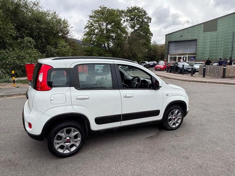 Used Fiat Panda 4x4 75 HP (55 kW) 2013 White Hatchback