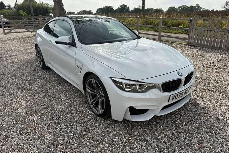 White Used 2020 BMW M4 Luxury Line Coupe | £33,795 (Good price) - Image 1/1
