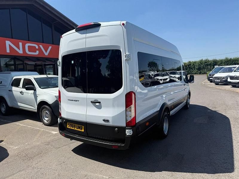 Used Ford Transit 130 HP (95 kW) 2019 White