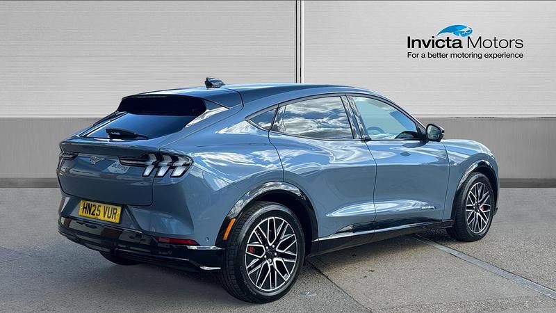 Used Ford Mustang Mach-E Premium 272 kW (370 HP) 2025 Vapour blue metallic SUV