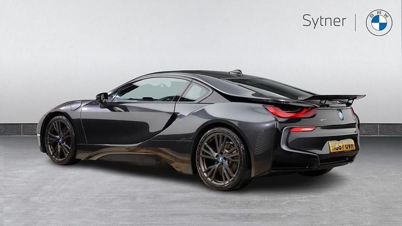 Used BMW i8 357 HP (262 kW) 2018 Grey Coupe