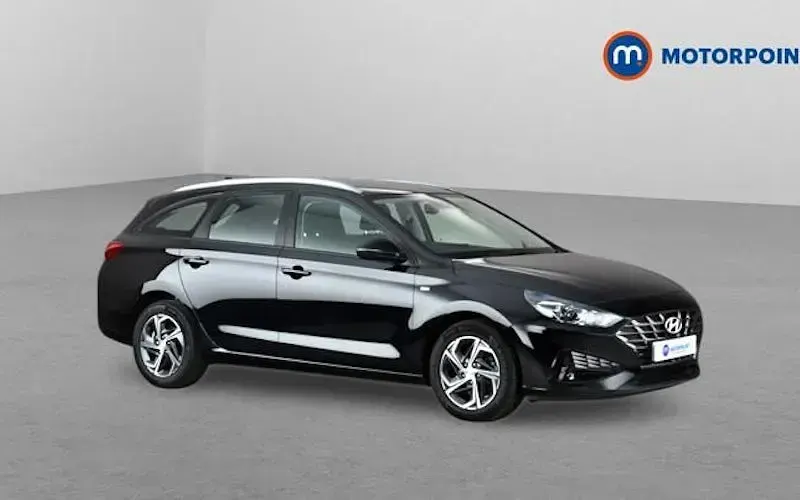 Used Hyundai i30 SE 120 HP (88 kW) 2024 Estate