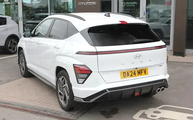 Used Hyundai Kona N Line 141 HP (103 kW) 2024 White SUV