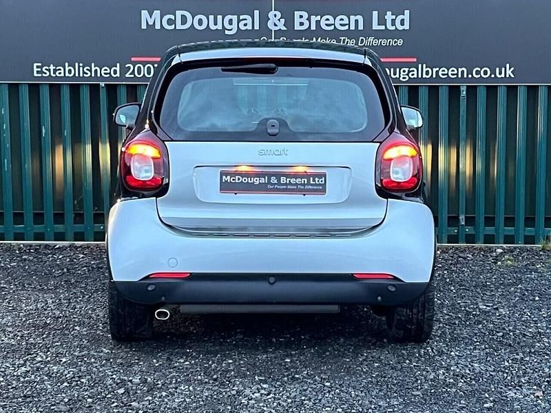 Used Smart ForTwo Coupé Premium 71 HP (52 kW) 2018 Black Coupe