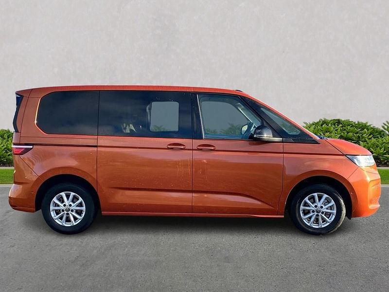 Used VW Multivan Life 150 HP (110 kW) 2025 Orange MPV
