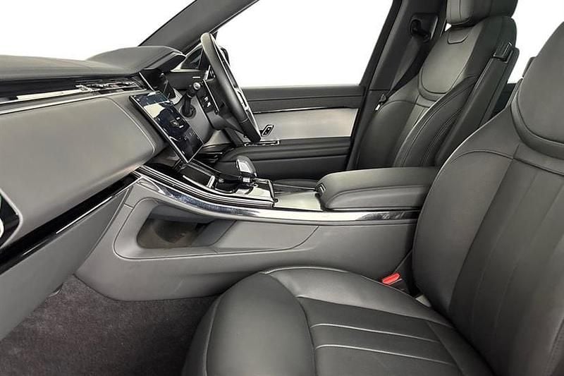 Used Land Rover Range Rover Sport SE Dynamic 460 HP (338 kW) 2024 Firenze red SUV