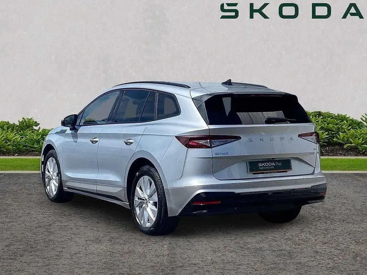 Used Skoda Enyaq iV SE L 110 kW (150 HP) 2025 Brilliant silver metallic SUV