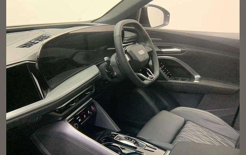 Used Audi SQ5 Advanced 362 HP (266 kW) 2025 Blue SUV