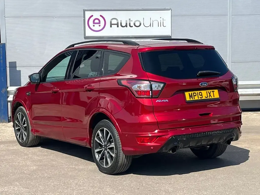 Used Ford Kuga ST-Line 120 HP (88 kW) 2019 Red SUV