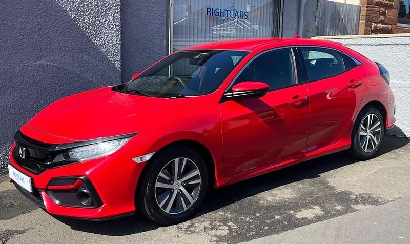 Used Honda Civic SE 2020 Red Hatchback