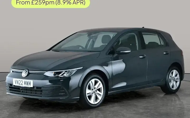 Used VW Golf VIII Life 150 HP (110 kW) 2024 Hatchback