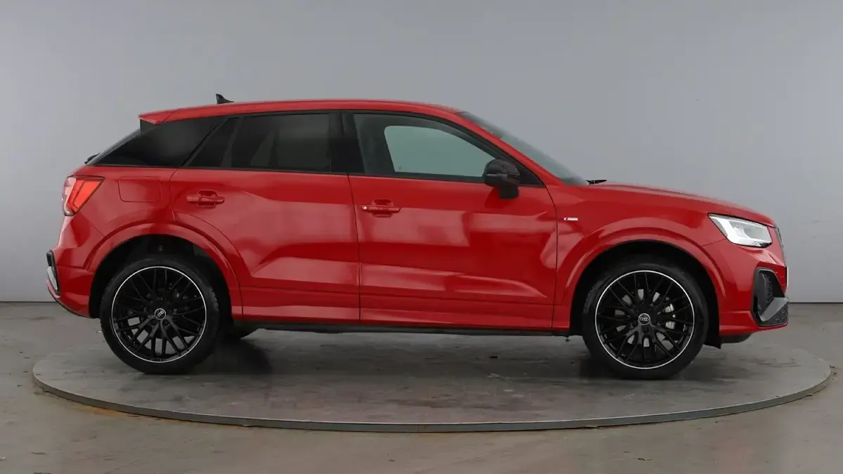 Used Audi Q2 Black Edition 147 HP (108 kW) 2025 Progressive red SUV