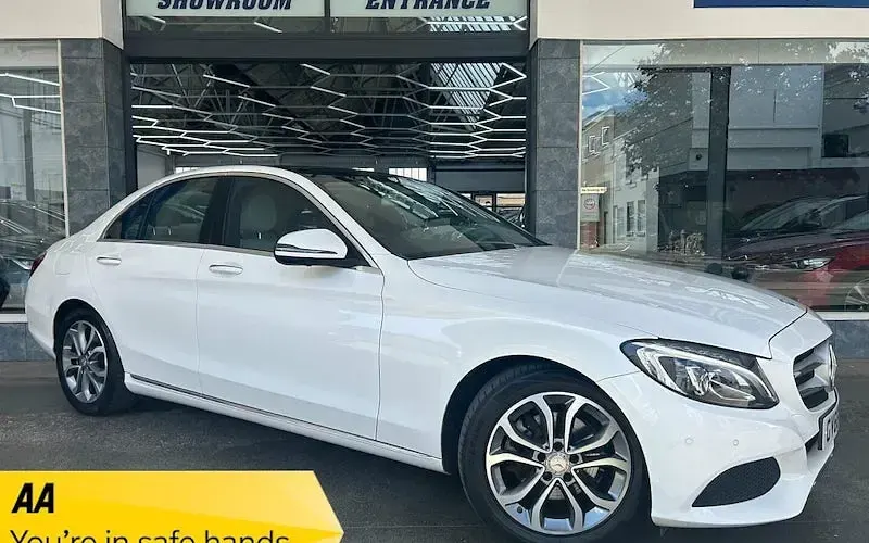 Used Mercedes C200 Premium 184 HP (135 kW) 2017 Sedan