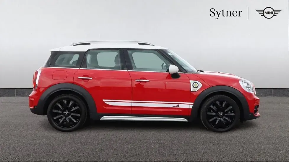 Used Mini Cooper S Countryman 221 HP (162 kW) 2017 Red SUV