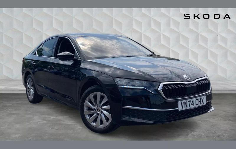 Black Used 2024 Skoda Octavia SE L Hatchback | £28,315 (Expensive) - Image 1/4