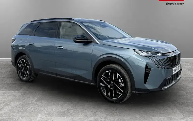 Used Peugeot 5008 Allure 136 HP (100 kW) 2025 SUV