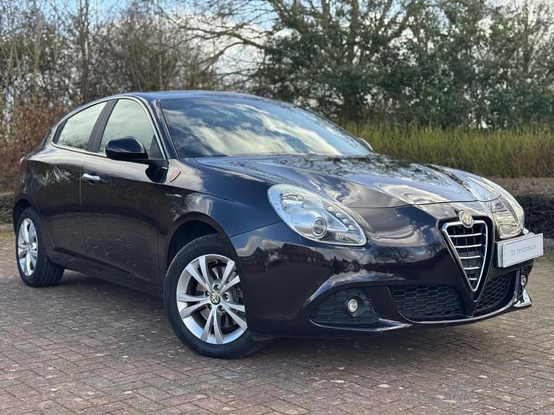 Used Alfa Romeo Giulietta Lusso 2012 Black Hatchback