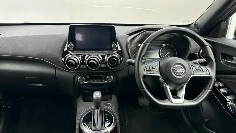 Used Nissan Juke Tekna+ 114 HP (83 kW) 2022 Grey SUV