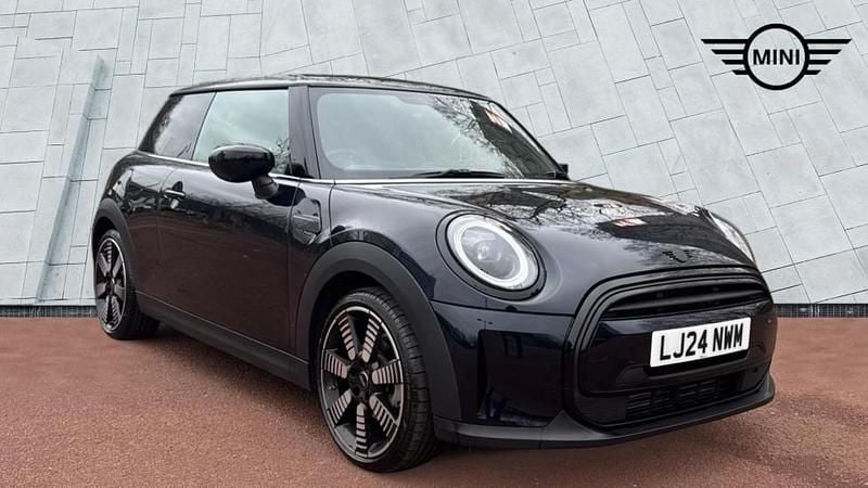 Used Mini Cooper Exclusive 134 HP (98 kW) 2024 Black Hatchback