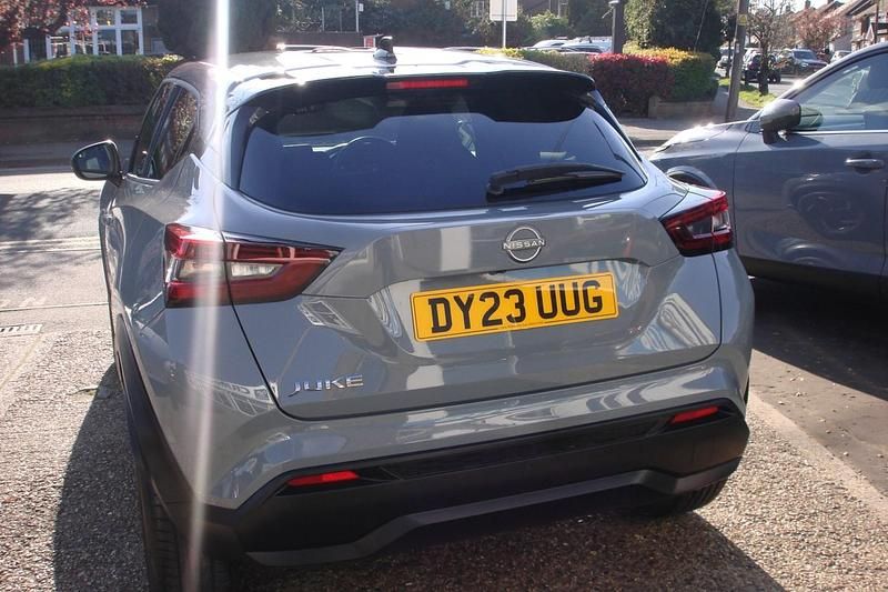 Used Nissan Juke N-Connecta 2023 Ceramic grey SUV