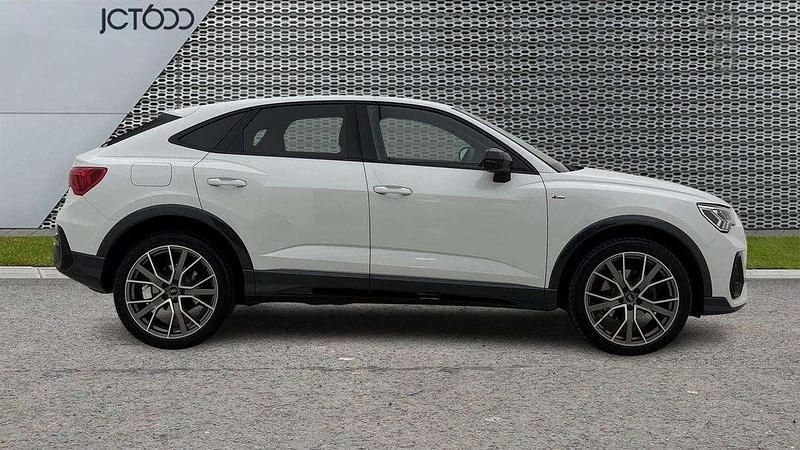 Used Audi Q3 Black Edition 150 HP (110 kW) 2025 White SUV