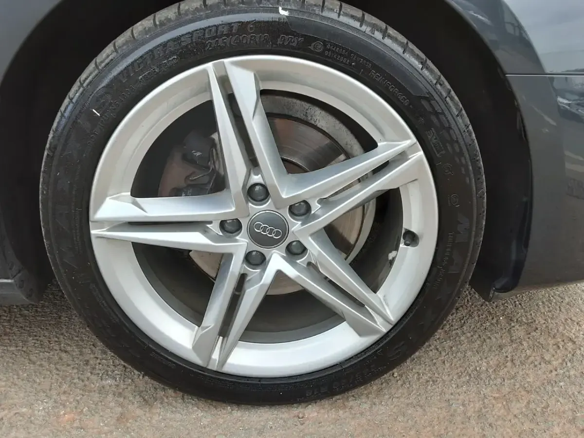 Used Audi A4 Sport 150 HP (110 kW) 2020 Grey Estate
