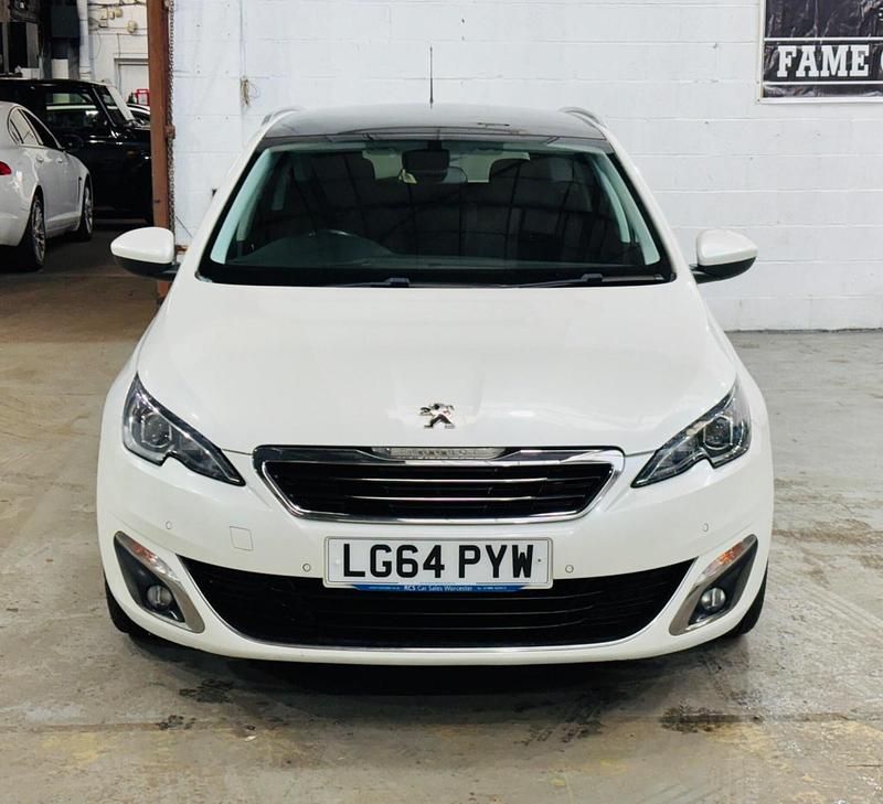 Used Peugeot 308 Allure 2014 White Estate