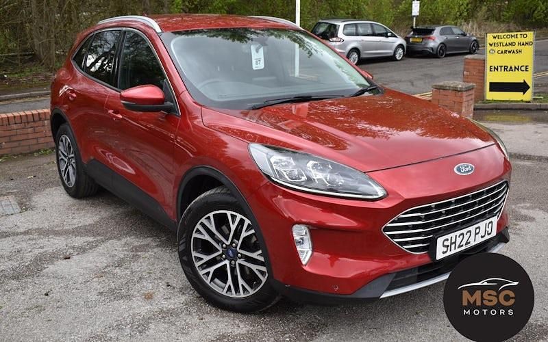 Used Ford Kuga Titanium 190 HP (139 kW) 2021 Red SUV