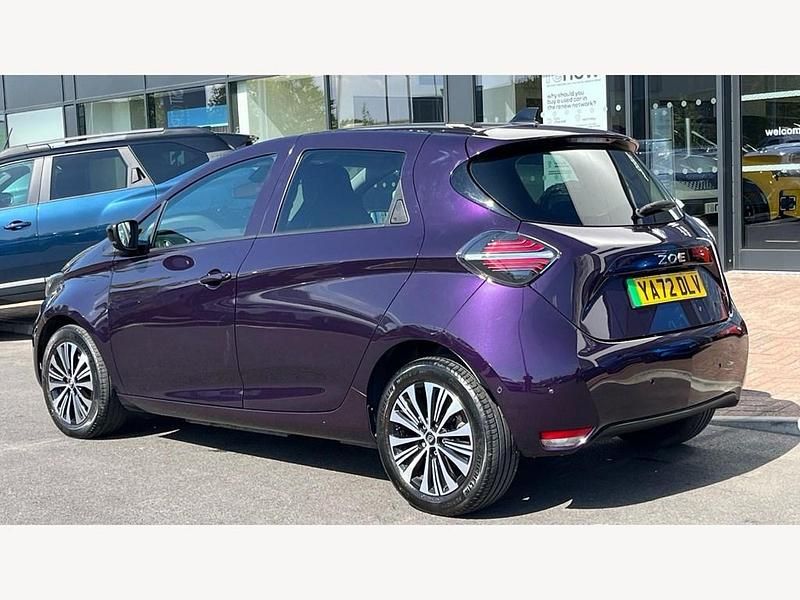 Used Renault Zoe Techno 100 kW (136 HP) 2022 Purple  Hatchback
