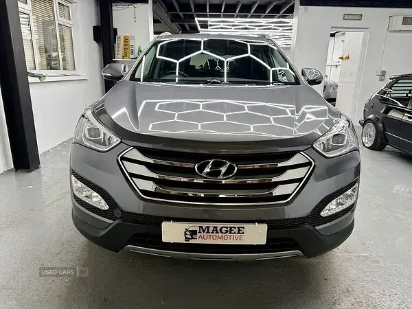 Used Hyundai Santa Fe Premium 2015 Silver SUV