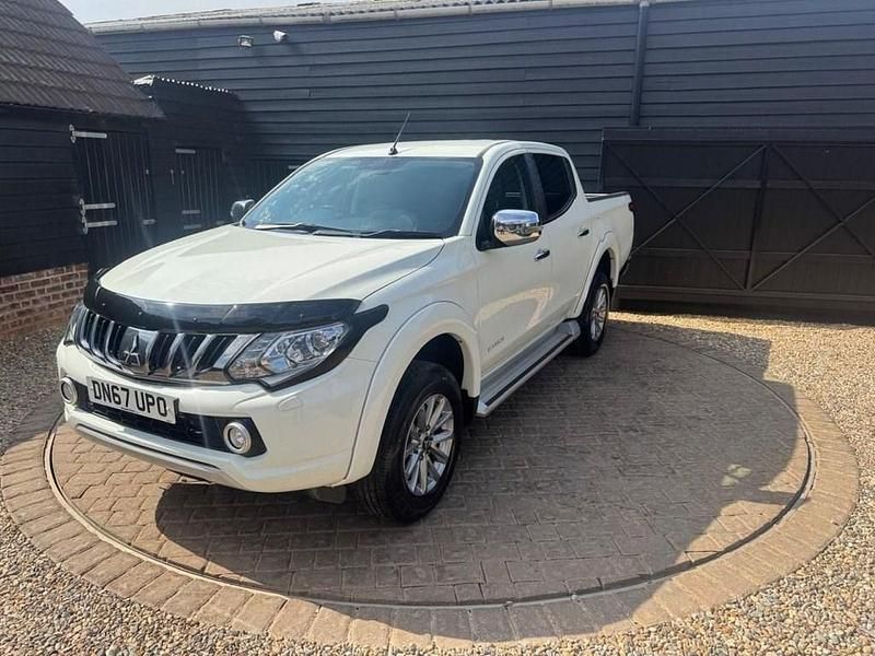 Used Mitsubishi L200 Warrior 178 HP (130 kW) 2017 White Pickup