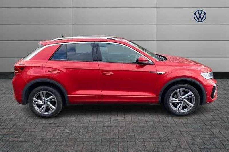 Used VW T-Roc R-line 150 HP (110 kW) 2023 Red SUV