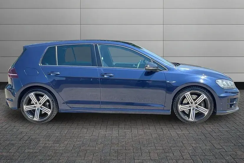 Used VW Golf VII R 300 HP (220 kW) 2015 Unknown Hatchback