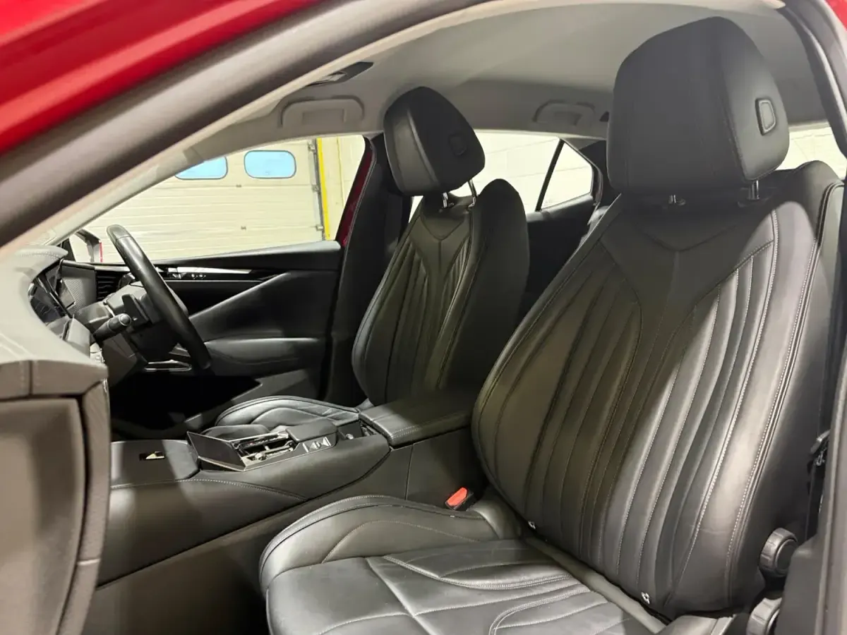 Used DS Automobiles DS4 Crossback Trocadero 129 HP (94 kW) 2023 Red SUV