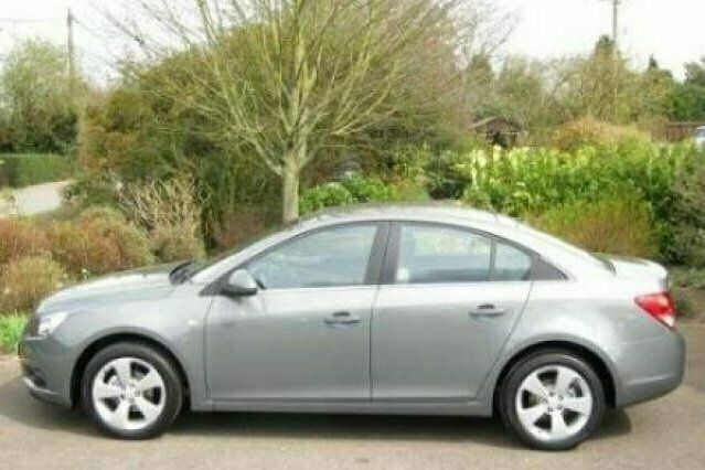 Used Chevrolet Cruze 2010 Sedan