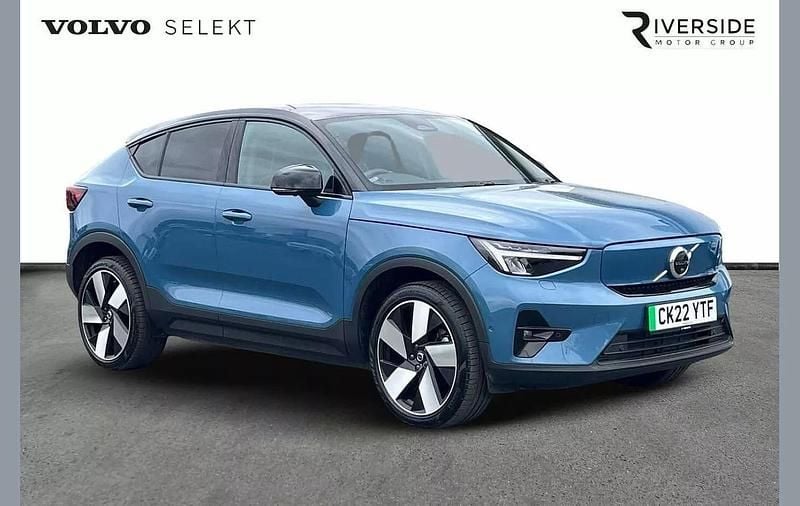 Blue Used 2022 Volvo C40 Pro SUV | £23,990 (Good price) - Image 1/4