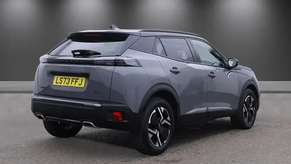 Used Peugeot 2008 GT 130 HP (95 kW) 2023 Grey SUV