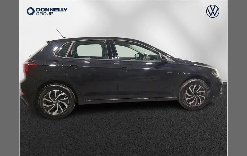 Used VW Polo Life 95 HP (69 kW) 2025 Black Hatchback