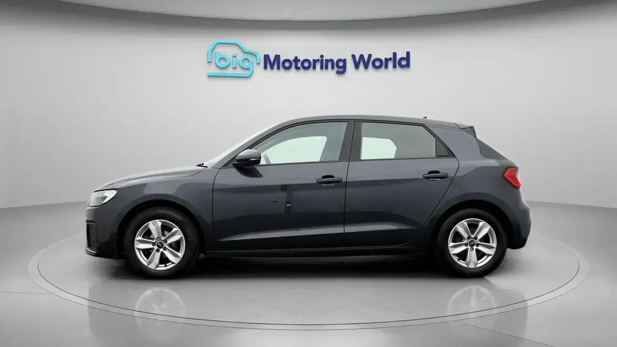Used Audi A1 Sportback 94 HP (69 kW) 2023 Hatchback