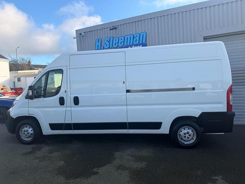Used Citroën Relay 130 HP (95 kW) 2019 White Van