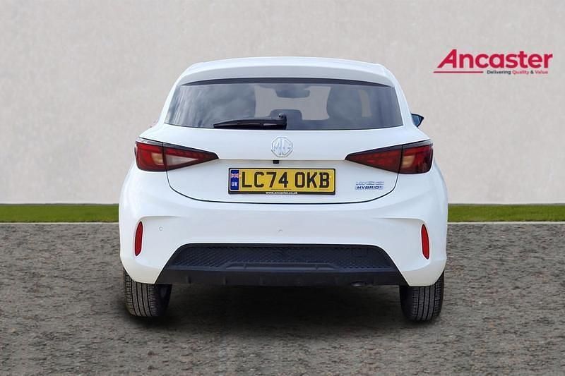 Used MG MG3 Trophy 194 HP (142 kW) 2024 White Hatchback