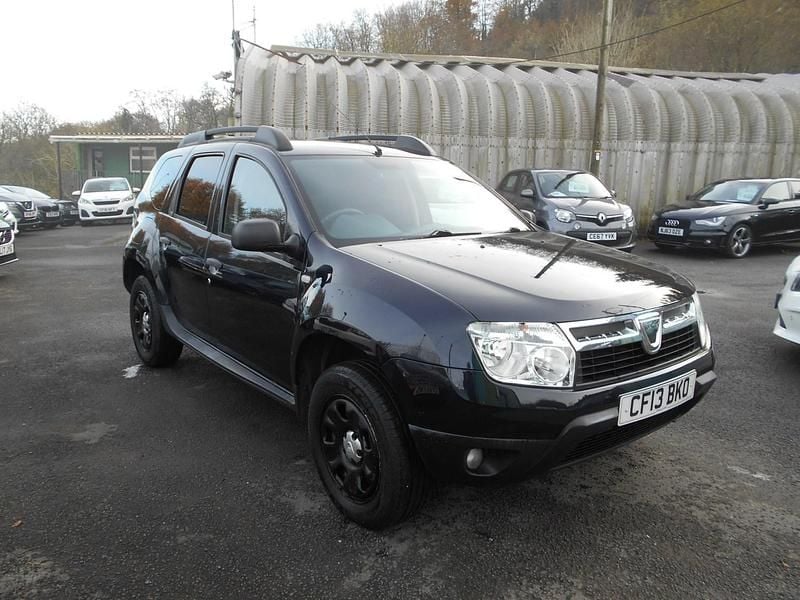 Blue Used 2013 Dacia Duster Ambiance Hatchback | £3,295 (Fair price) - Image 1/4