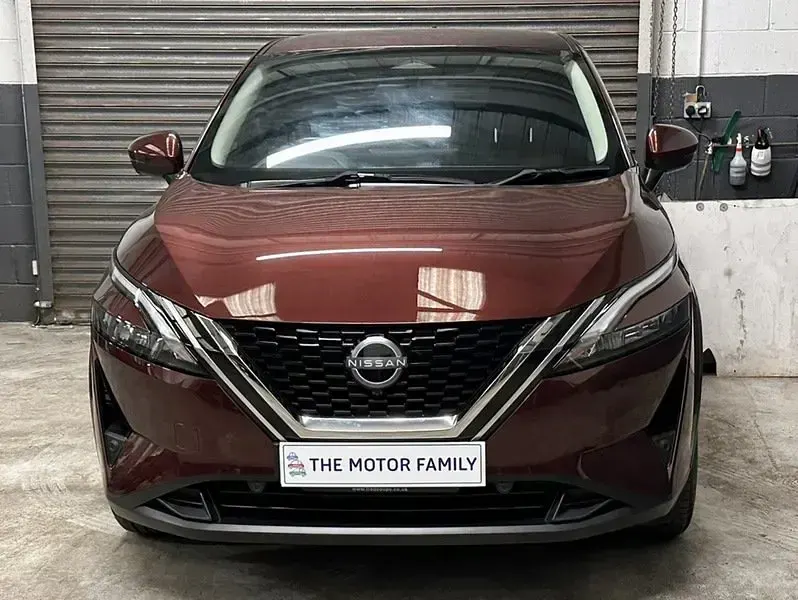 Used Nissan Qashqai N-Connecta 2023 Red SUV