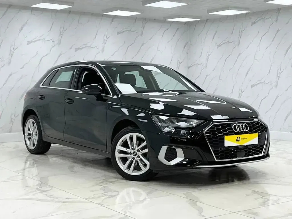 Used Audi A3 Sportback Sport 110 HP (80 kW) 2022 Black Hatchback