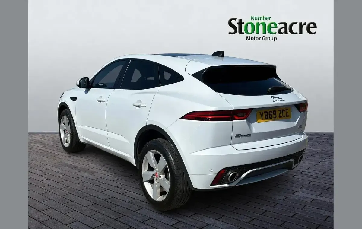 Used Jaguar E-Pace Chequered Flag 177 HP (130 kW) 2020 White SUV