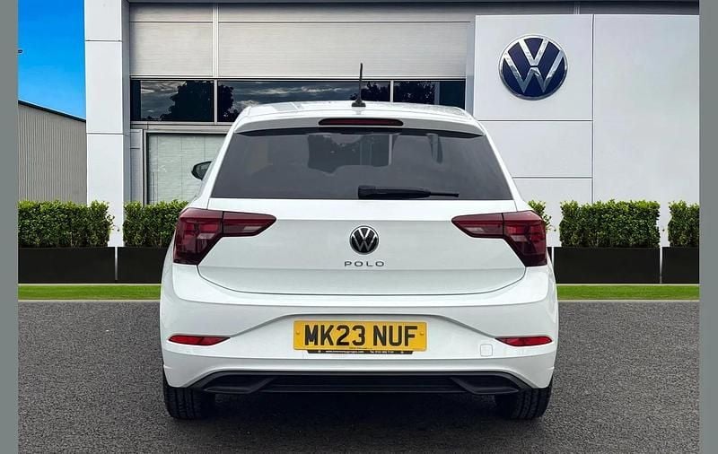 Usado VW Polo Life 80 HP (58 kW) 2023 Branco Citadino