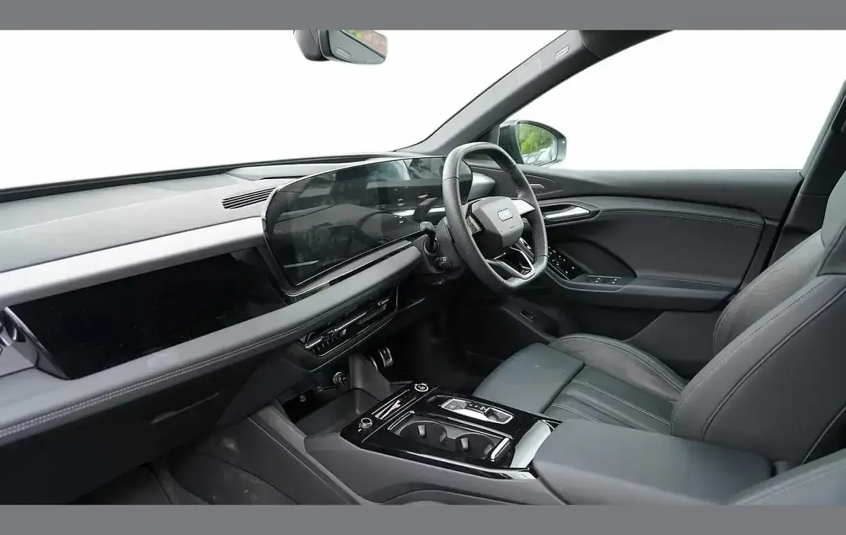 Used Audi Q6 e-tron S-Line 284 kW (387 HP) 2025 Black SUV