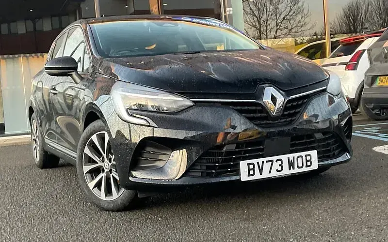 Used Renault Clio Evolution 90 HP (66 kW) 2023 Hatchback