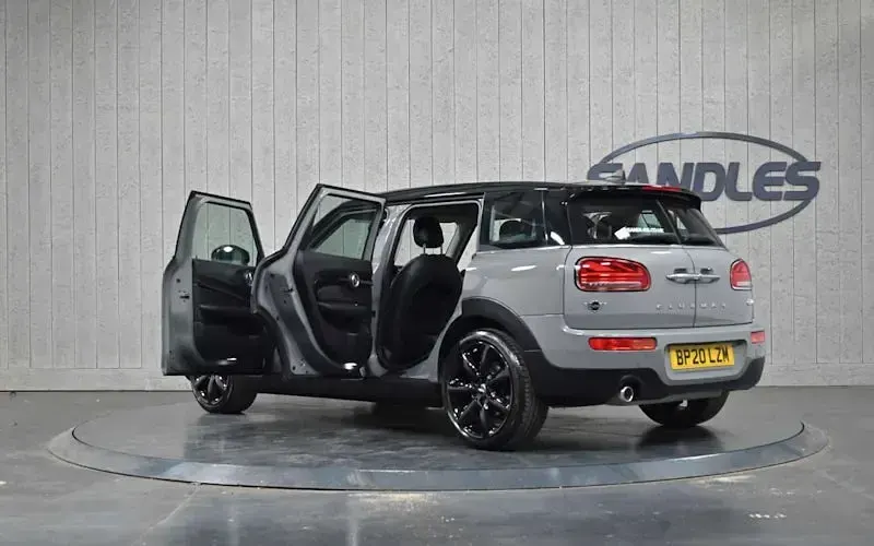 Used Mini Cooper Clubman Exclusive 136 HP (100 kW) 2020 Grey Estate